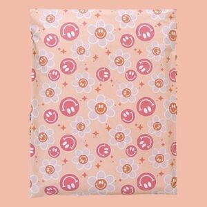 Poly Mailer's (15) 10x13 Smiley Face and Flower Pattern